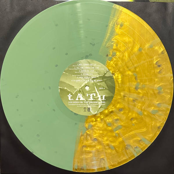 t.A.T.u. 200 Km/H In The Wrong Lane (Green/Gold Nugget Half & Half with Splatter) (1LP) — изображение 4