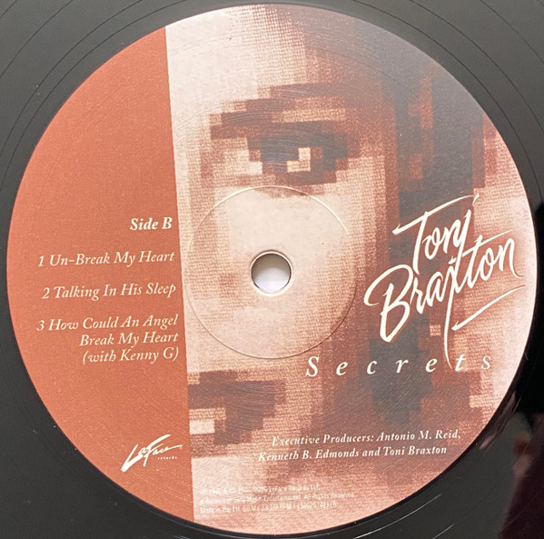 Toni Braxton Secrets (2LP) — изображение 9