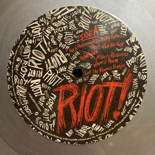 Paramore Riot! (Silver) (1LP) — изображение 7
